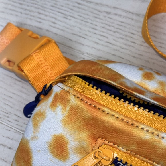 Tillamook Creamery "Colby Jack Cheese" Fanny Pack Souvenir, Travel. - Picture 6 of 8